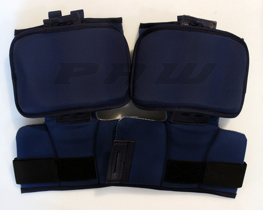 PKP2000 knee pads with plates
